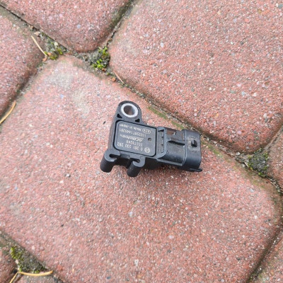 Czujnik ciśnienia MAP sensor Opel Corsa E 55573248