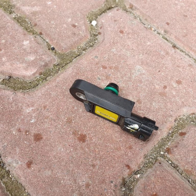 Czujnik ciśnienia Movano B Master 223651975R NOWY