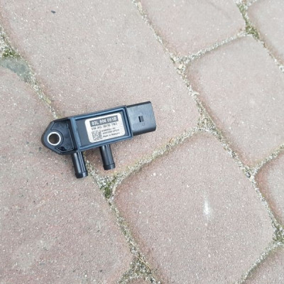 Czujnik ciśnienia Passat B8 03L906051B