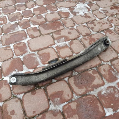 Wahacz tył tylny prawy zawieszenie Opel Insignia