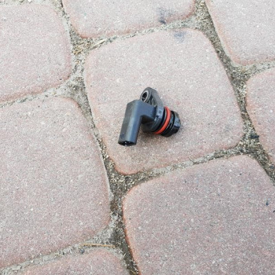 Czujnik moduł sensor 2.0T Opel Insignia 12638266