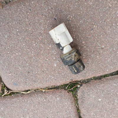 Czujnik paliwa benzyna Opel Astra J IV 13500745