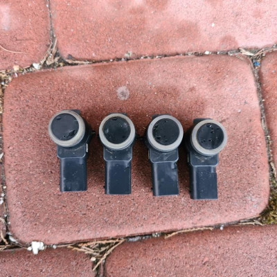 Czujnik parkowania PDC Opel Combo D II 1368915080