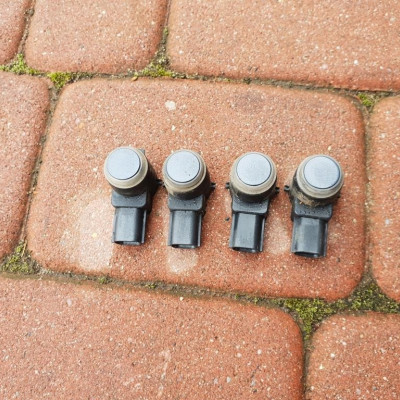 Czujnik parkowania PDC Opel Zafira C 13282888