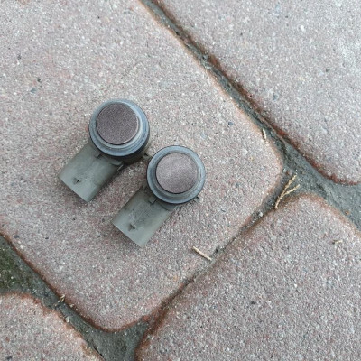 Czujnik PDC skrajny boczny Opel Astra K V 13493191