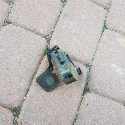 Czujnik poziomowania Xenon Astra J IV 13362768