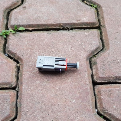 Czujnik sprzęgła Opel Corsa D 13299720