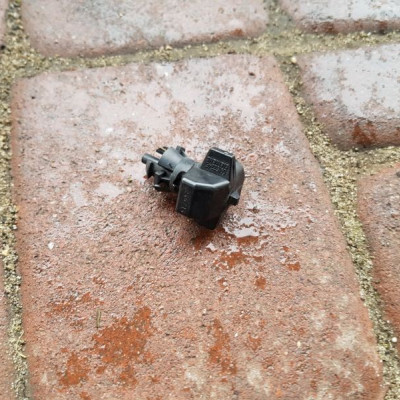 CZUJNIK TEMPERATURY OPEL VECTRA C ASTRA 09152245