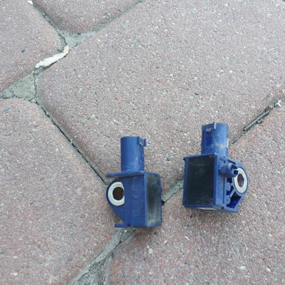 Czujnik uderzenia Mercedes W212 A2128204926