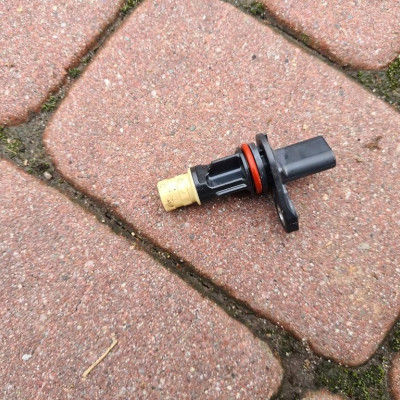 Czujnik wału 2.0t 250km Opel Insignia 12632872