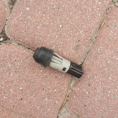 Czujnik zamknięcia drzwi drzwi Vivaro Trafic 3