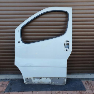 Drzwi przód przednie gołe VIVARO TRAFIC