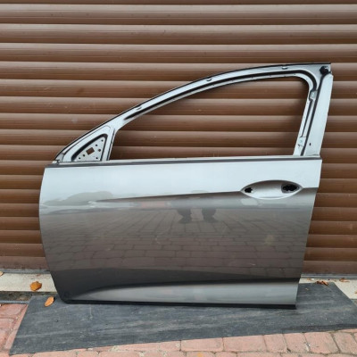 Drzwi przód przednie IGŁA z10a Opel Insignia B