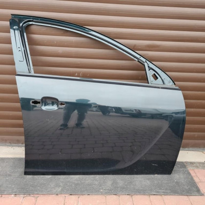 Drzwi przód przednie Opel Insignia IGŁA Z30V