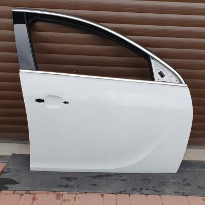 Drzwi przód przednie Opel Insignia igły Z40r 40r