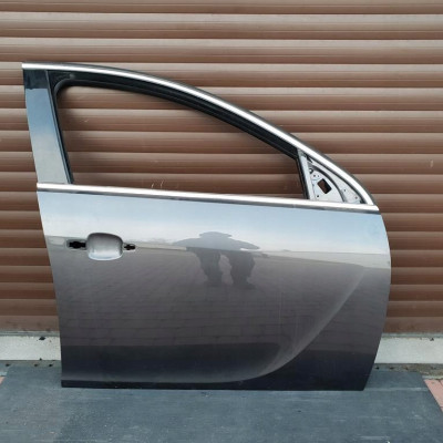 Drzwi przod przednie prawe Opel INSIGNIA Z177