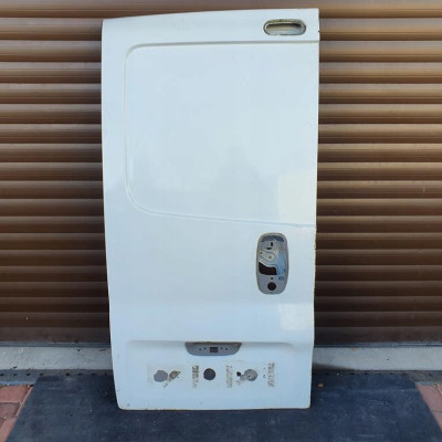 Drzwi tył tylne blaszak VIVARO TRAFIC