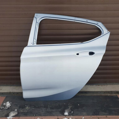 Drzwi tył tylne HB Hatchback Opel Astra K 5 V Z189