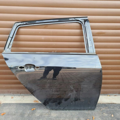 Drzwi tył tylne kombi Opel Insignia IGŁA Z22c