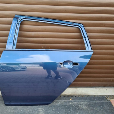 Drzwi tył tylne kombi Opel Insignia IGŁA Z22w