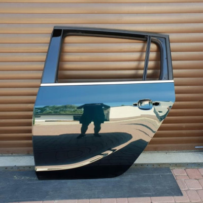 Drzwi tył tylne lewe IGŁA Opel Zafira C Z30V