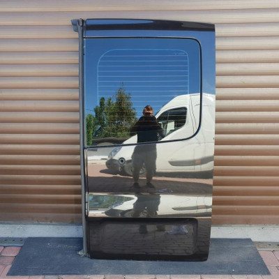 Drzwi tył tylne VIVARO B III TRAFIC III 2016r