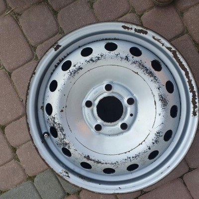 Felga stalowa 2001-2014 ET50 16 VIVARO TRAFIC