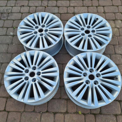 Felgi Zafira C Astra J 7.0Jx17 ET44 5x115 IGŁA ORG