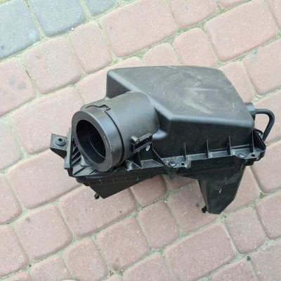 Filtr powietrza obudowa Opel Insignia B 84141125