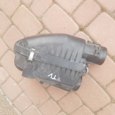 Filtr powietrza Toyota Corolla Verso 2007r