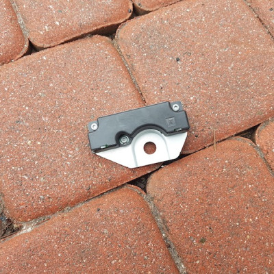 Filtr przeciwzakłóceniowy Opel Insignia 13293348