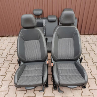 Fotel fotele półskóra skóra HB grza Opel Astra K V