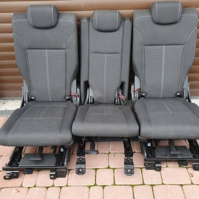 Fotele kanapa 2 rząd komplet Opel Zafira C