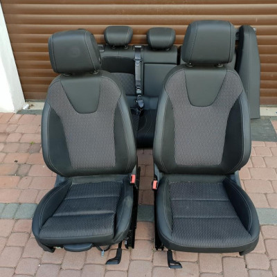 Fotele kanapa fotel półskóra Opel Insignia B 2017r