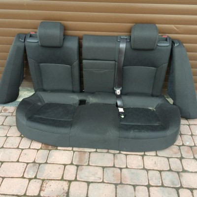 Fotele kanapa tył tylnia Insignia