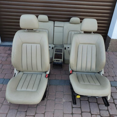 Fotele komplet sedan wentylowane Mercedes W218 CLS