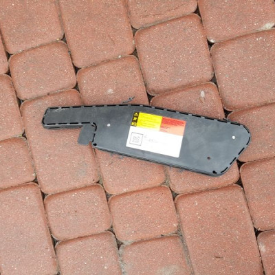 Fotelówka Airbag lewa Opel Insignia 22934580