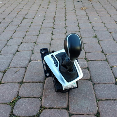 Gałka zmiany biegów automat Opel Zafira C 13265070