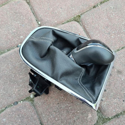 Gałka zmiany biegów Opel Astra J IV 5- biegów