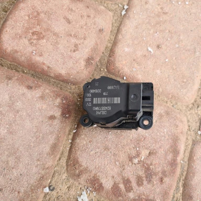 Silniczek nagrzewnicy Opel Insignia 52433779R0