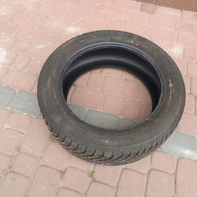 Goodyear Vector 4seasons 225/50R17 1szt 41