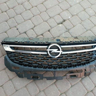 Grill Atrapa kpl zderzaka przód Opel Astra K 5 V