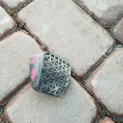 Gumka osłona pedału sprzęgła Opel Astra K V