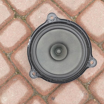 Głośnik drzwi tył tylnych Renault Captur