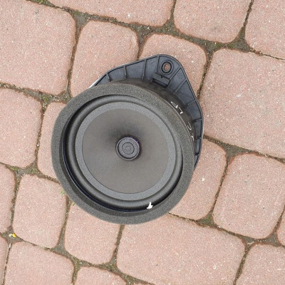 Głośnik głośniki przednie Opel Zafira C INFINITY