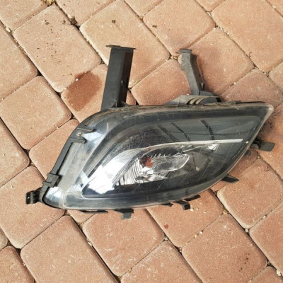 Halogen przedni przód Opel Astra J IV 4 13264641