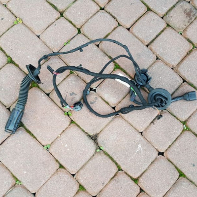 Instalacja drzwi prawy tył Audi Q3 8U0971687J