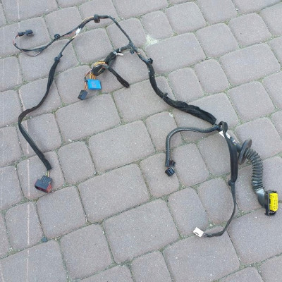 Instalacja wiazka drzwi VIVARO TRAFIC 8200603477