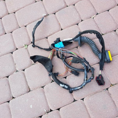 Instalacja wiązka kabel VIVARO TRAFIC 241256646R