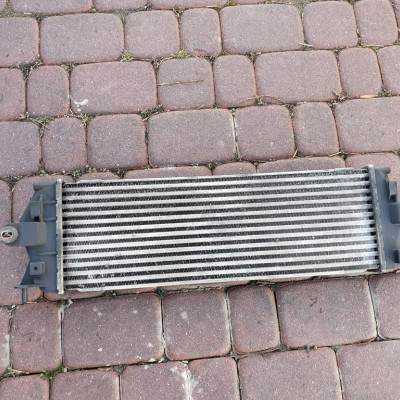 Intercooler powietrza 2.0DCI VIVARO TRAFIC